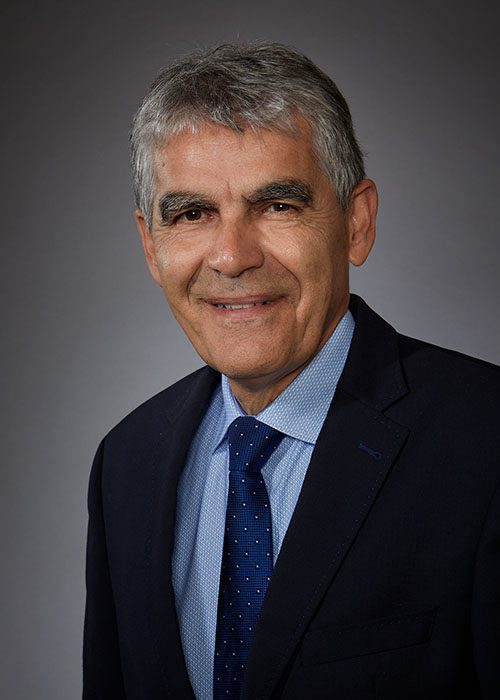 Headshot of Peter Farraro